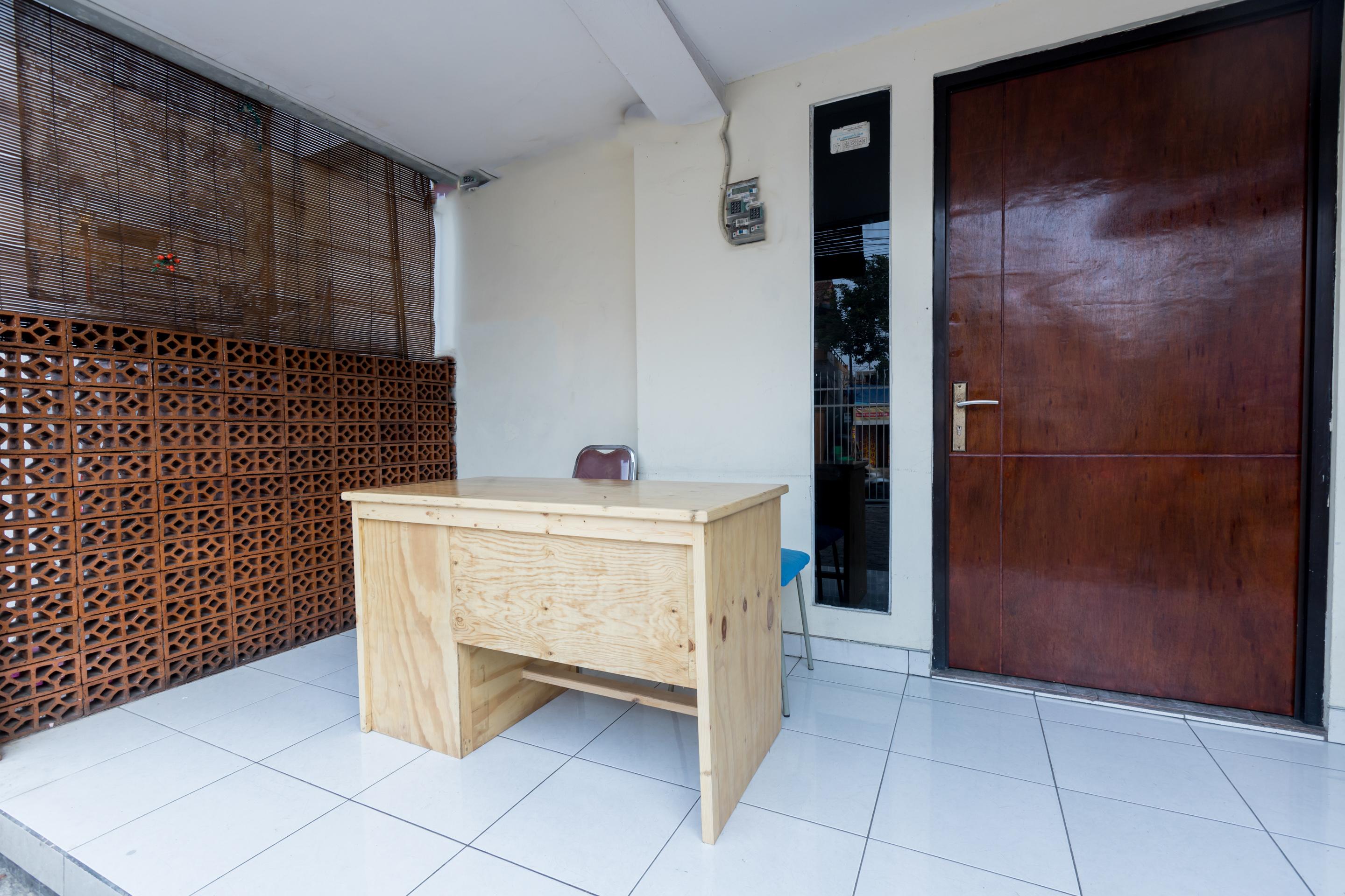 Super Oyo 1516 Cemara Gading Syariah Hotel Bogor Exterior photo
