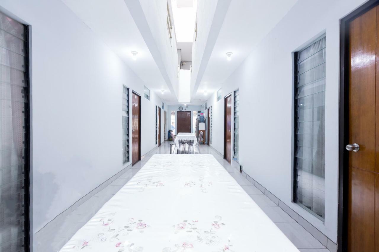 Super Oyo 1516 Cemara Gading Syariah Hotel Bogor Exterior photo
